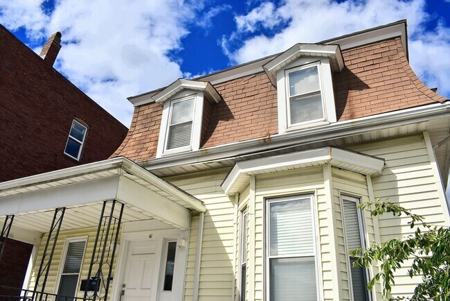 Photo - 41 School St Unit 2