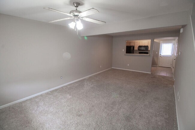 Photo - 4014 Snowy Owl Dr