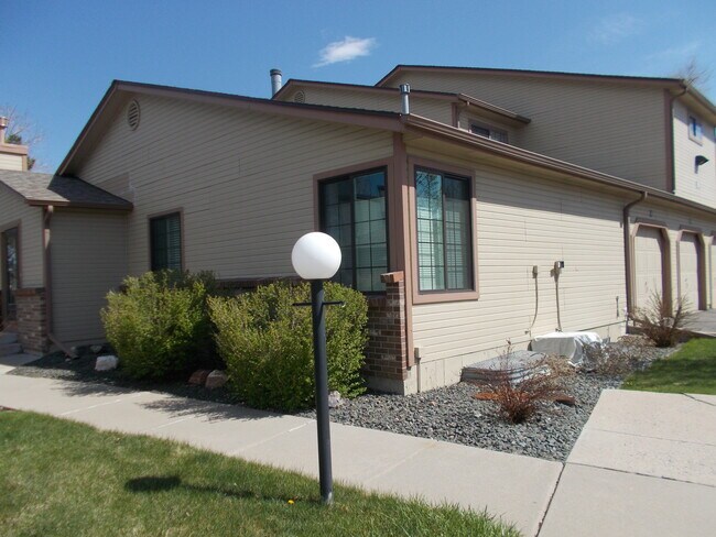 Photo - 9135 W Cedar Dr