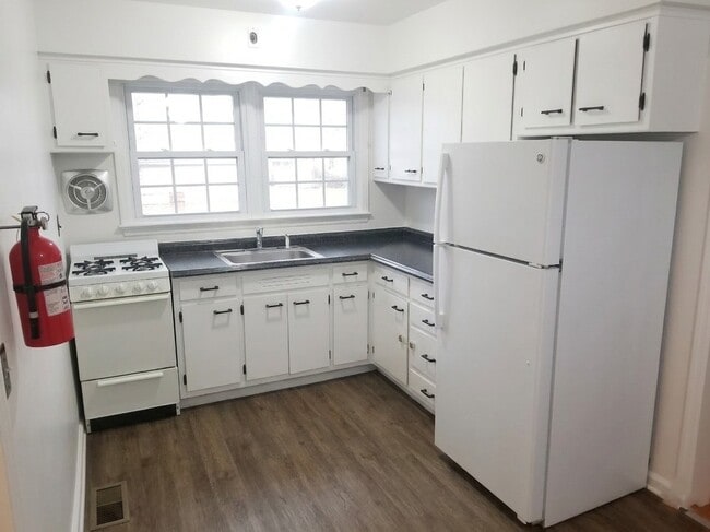Kitchen - 17 Old Allamuchy Rd Unit 2
