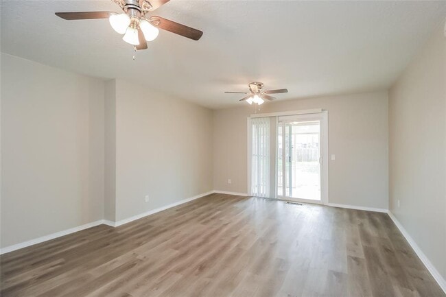 Photo - 4207 N Reeder Ave