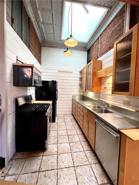 Photo - 49 S 14th St