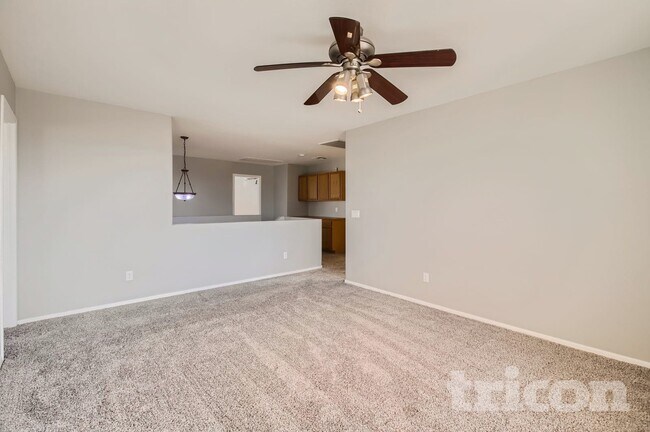 Photo - 5030 W Glass Ln