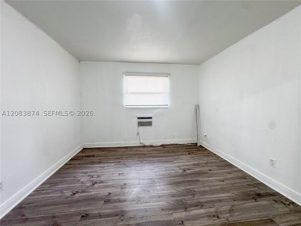 Photo - 519 NW 23rd Ave