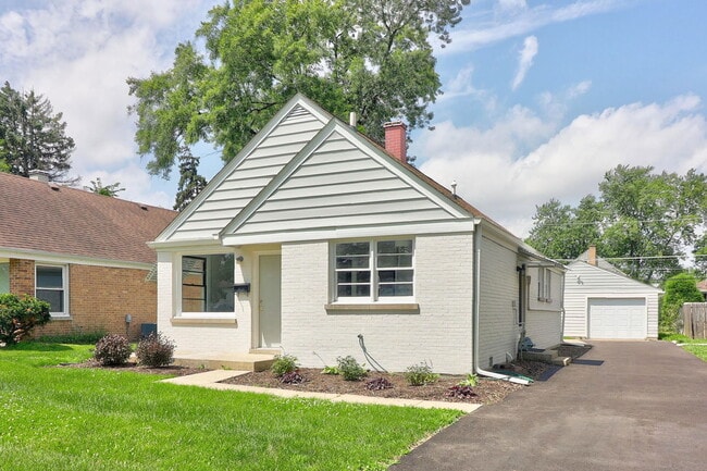 Photo - 112 Iowa Ave