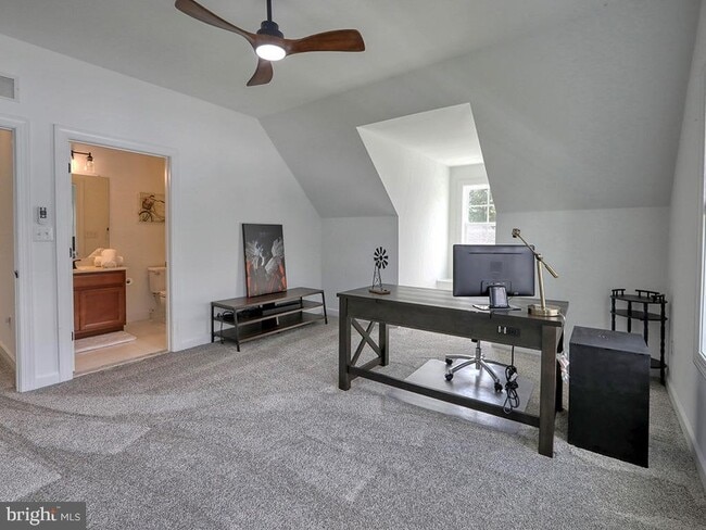 Photo - 36628 Dew Way