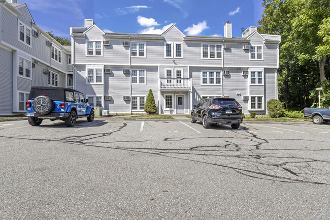 Building Photo - 82 Longview St Unit APT 11