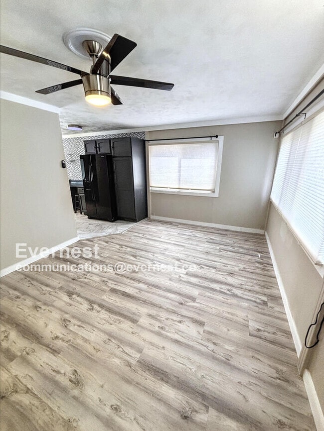 Photo - 6511 Southwest Ave