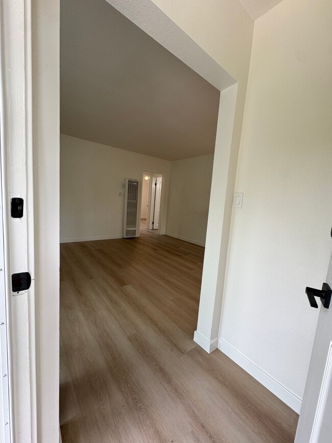 Photo - 11824 Ocean Park Blvd Unidad House