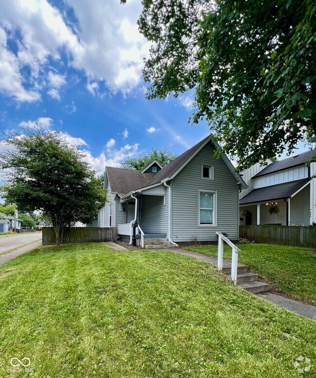 Building Photo - 853 N Temple Ave Rental