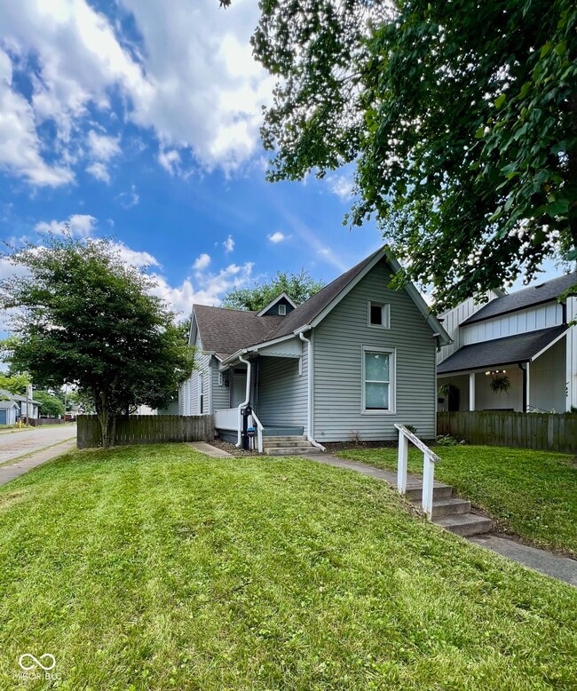 Building Photo - 853 N Temple Ave Rental