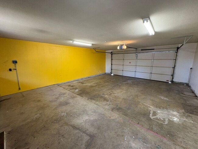 Photo - SW Visalia Home Available Now!!