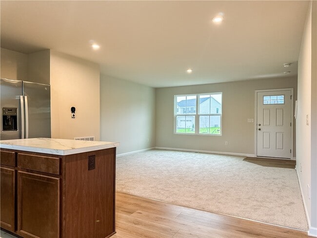 Photo - 16 Trailhead Rd