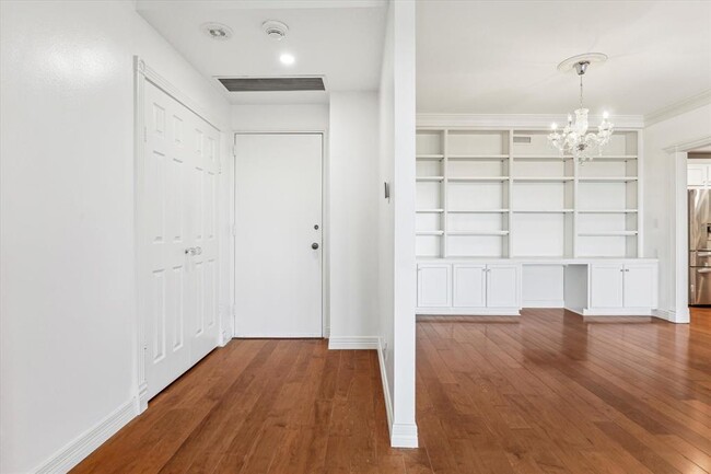 Photo - 3711 San Felipe St Condo Unit 6C