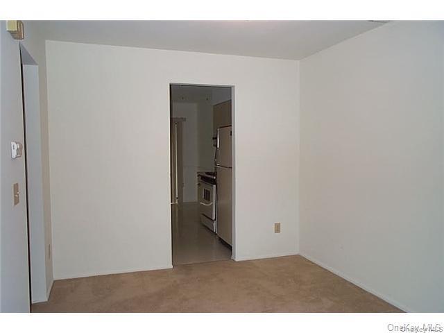 39 The Knolls