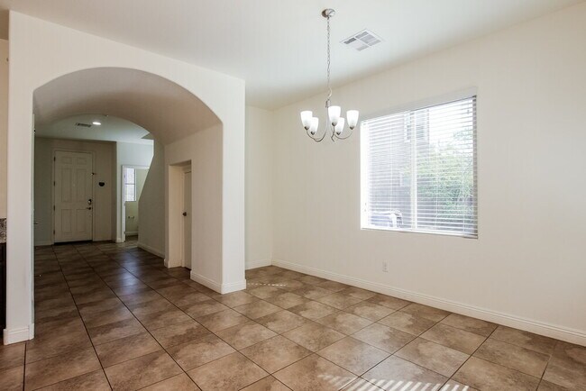 Photo - 5521 E Jaeger St