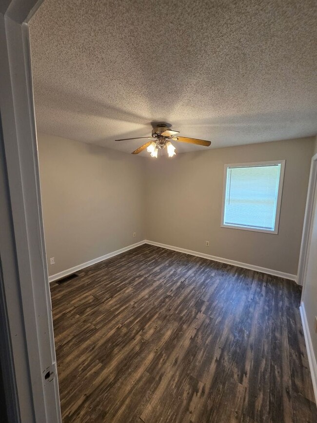 Photo - Mackenzie Lane Complex Unidad 75