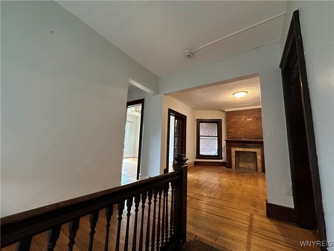 Photo - 352 Bryant St