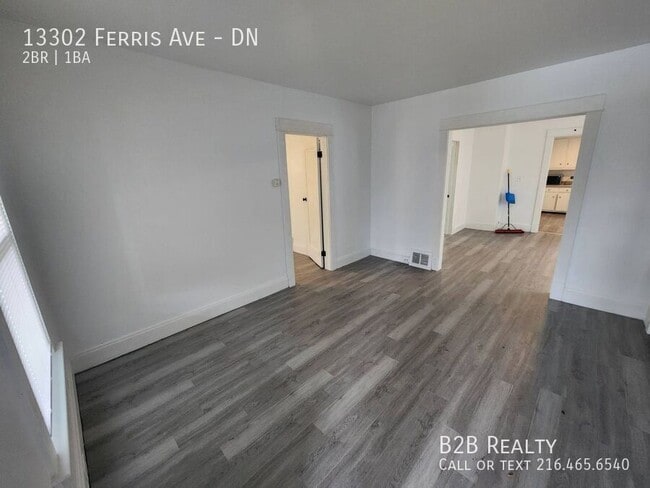 Photo - 13302 Ferris Ave Apartamento Unidad DN