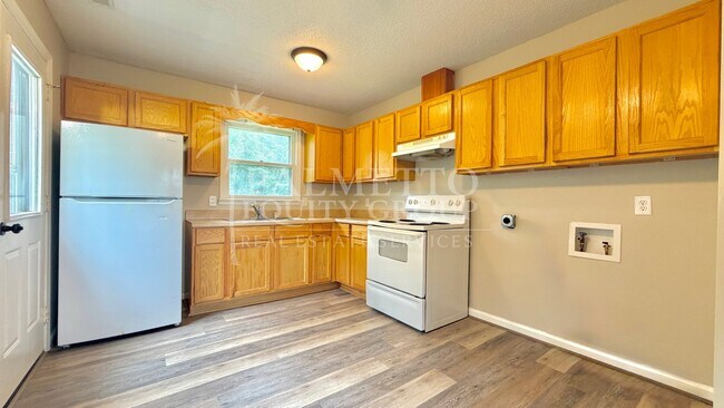 Photo - 116 Boles St Unidad A