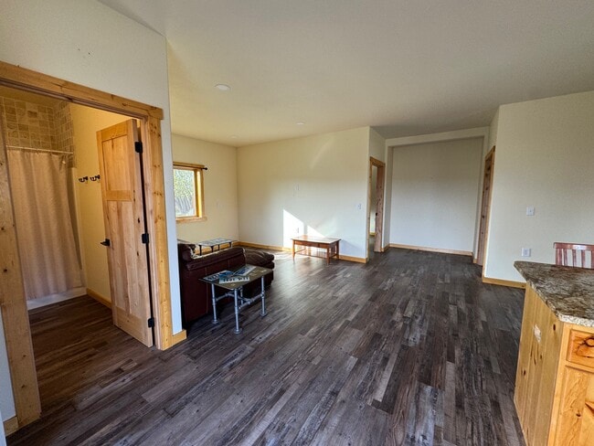 Photo - 24 Moonlite Dr