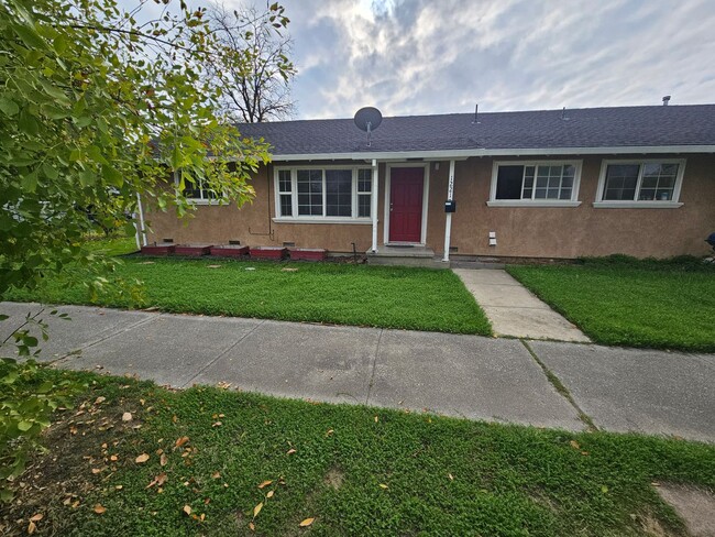 Photo - Duplex For Rent in Corning!