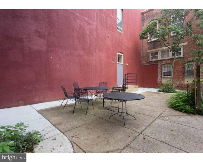 Photo - 1100 Spruce St Unidad 2F