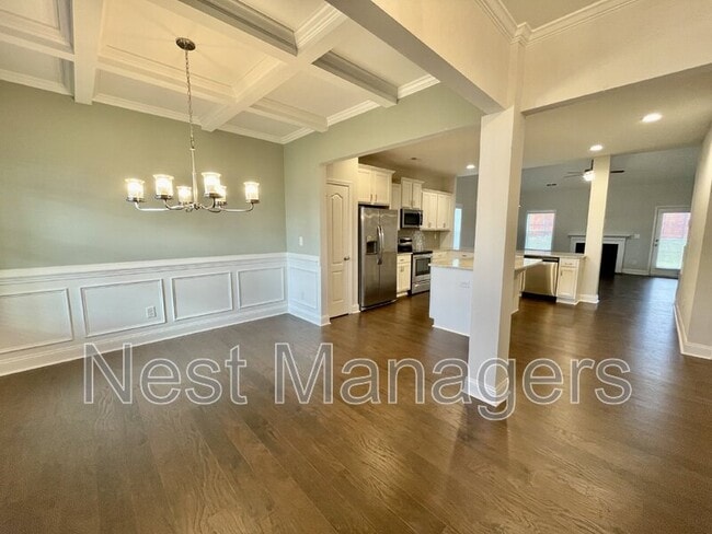 Photo - 155 Cromwell Ct