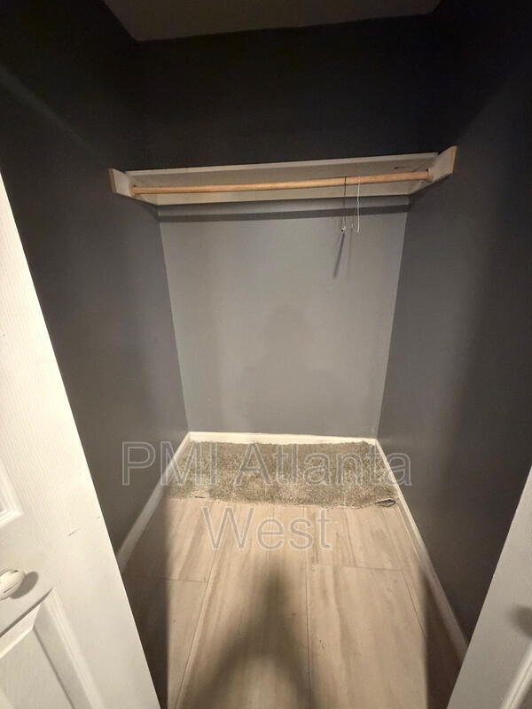 Photo - 1500 Avon Ave SW