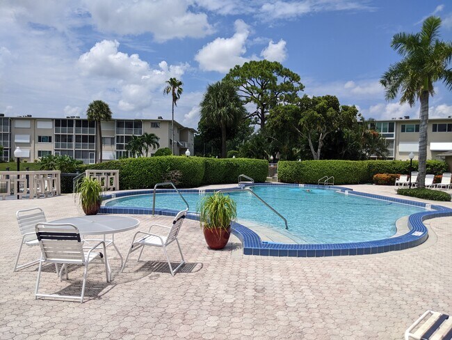 Photo - 2669 Garden Dr S Unit 108