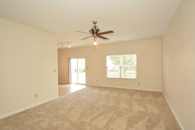 Photo - 15156 War Emblem Dr