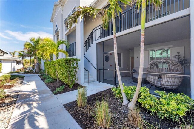 14184 Heritage Landing Blvd Unit 516
