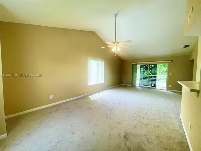 Photo - 3429 NW 44th St Unit 201