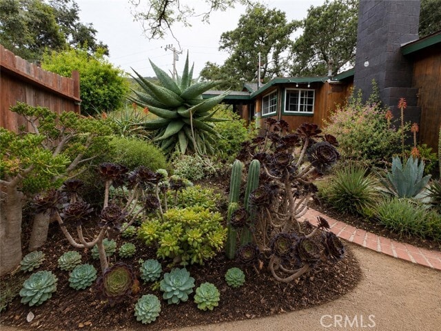 Photo - 456 S Skyline Dr