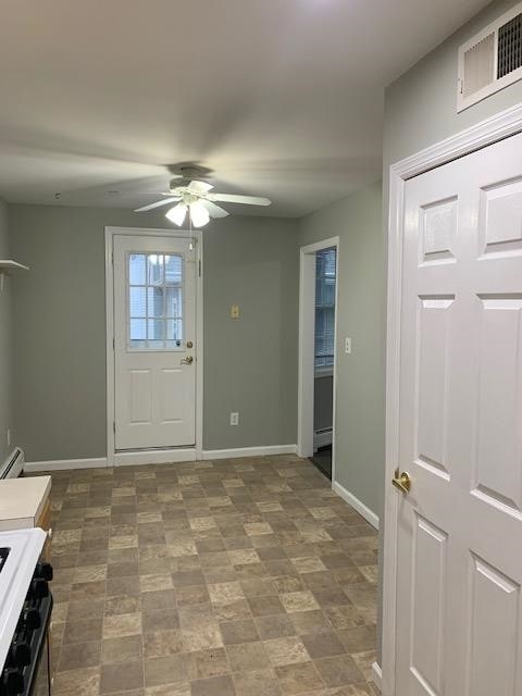 Photo - 14-16-16 E 41st St