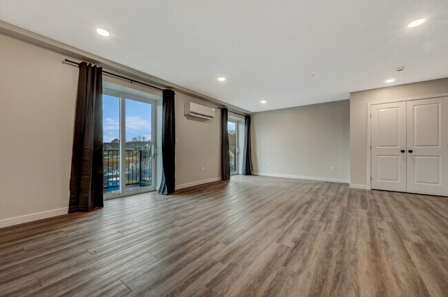 Photo - The Lofts At Brickhaven