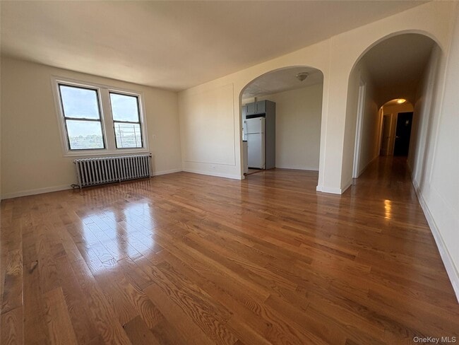 Building Photo - 30 Locust Hill Ave Unit 7D