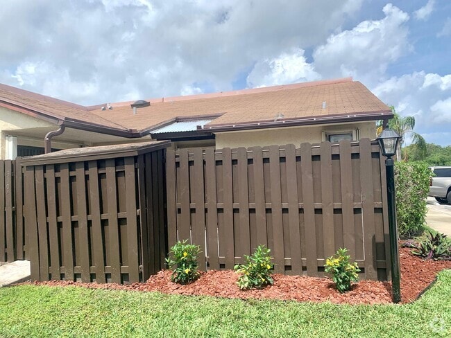 Building Photo - 3104 Waterview Cir Rental