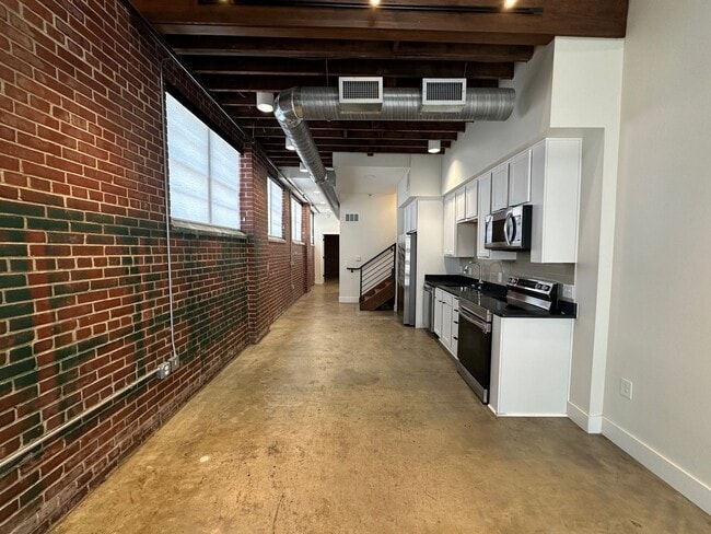 Photo - Hemlock Lofts