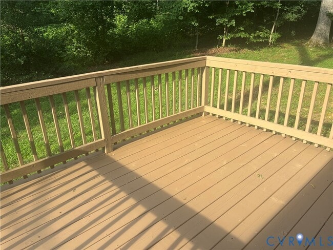 Photo - 3856 River Rd W