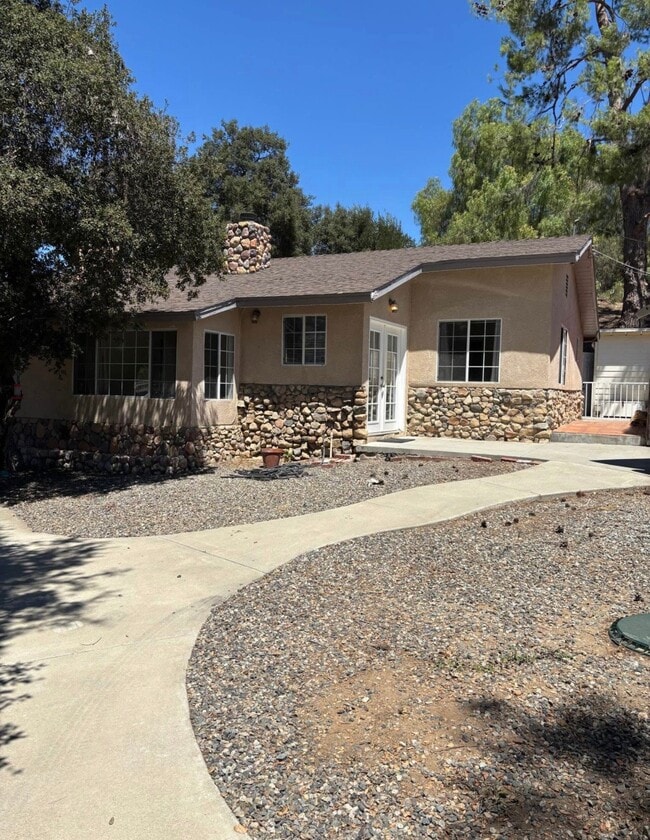 Building Photo - 23190 Palomar St