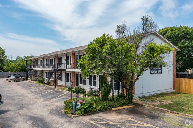 The Lafayette Apartments - The Lafayette Apartments