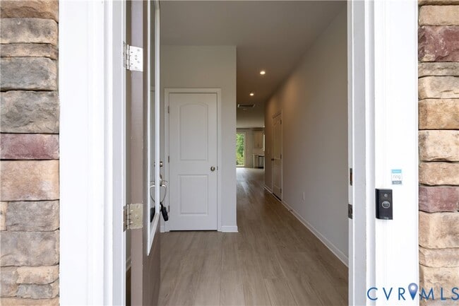 Photo - 2040 Cedarbird Wy