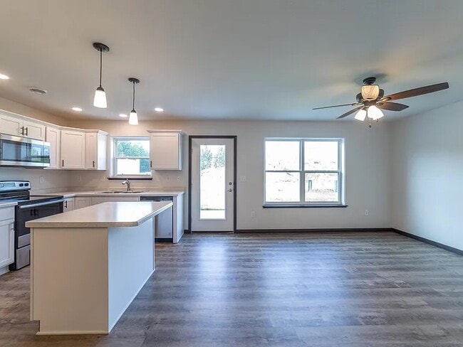 Photo - 3308 Green Pastures Ln