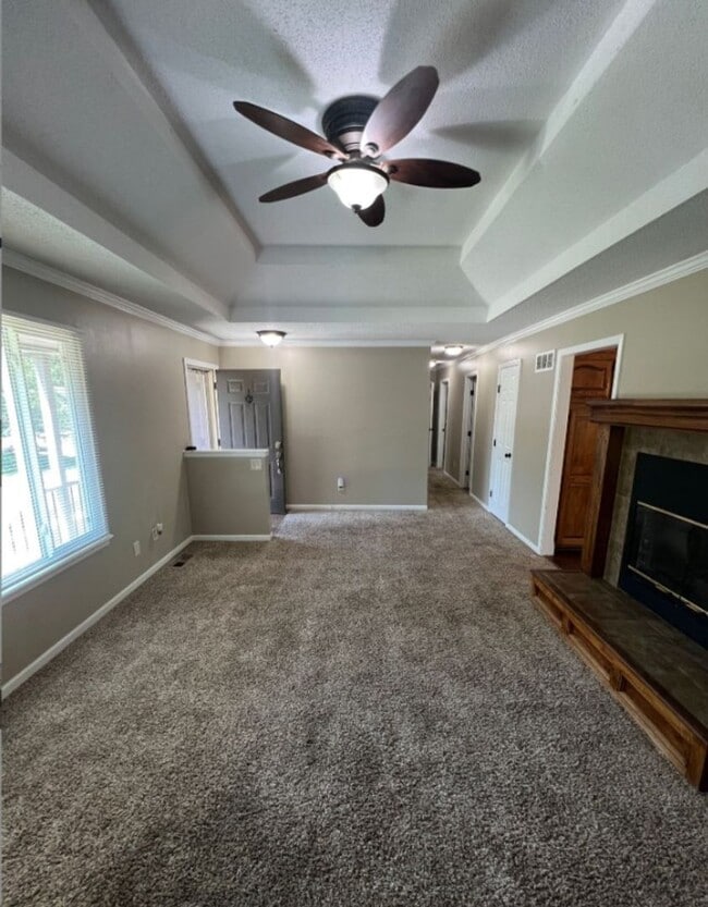 Photo - Coming Soon: Charming Home with Finished Basement & 2-Car Garage – Lee’s Summit
