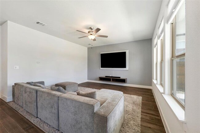 Photo - 8609 Cottage Rose Dr