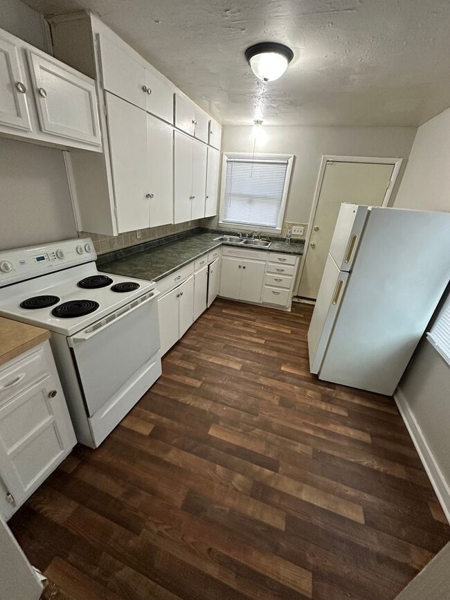 Photo - 2 Bedroom 1 Bathroom Duplex