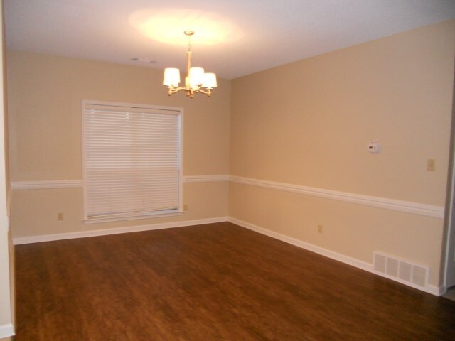 Photo - 6424 Piney River Rd