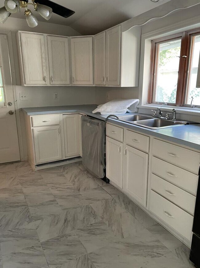 Photo - 87 Cooper St