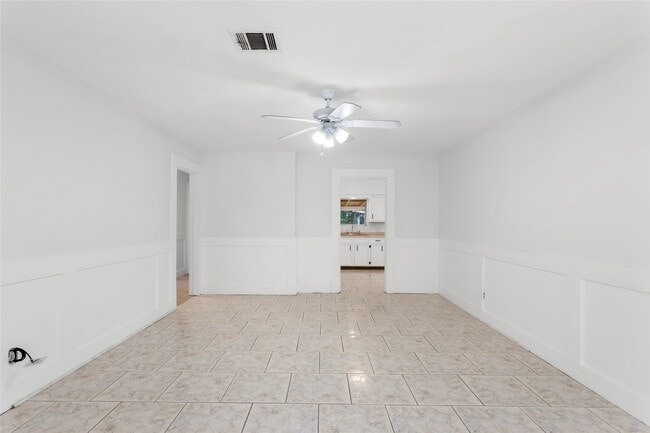 Photo - 1212 W Snyder St